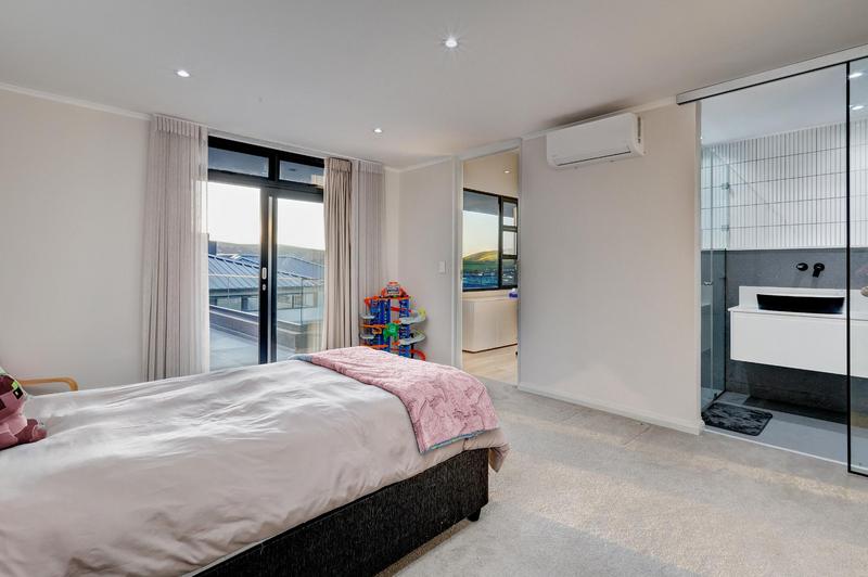 6 Bedroom Property for Sale in Clara Anna Fontein Western Cape
